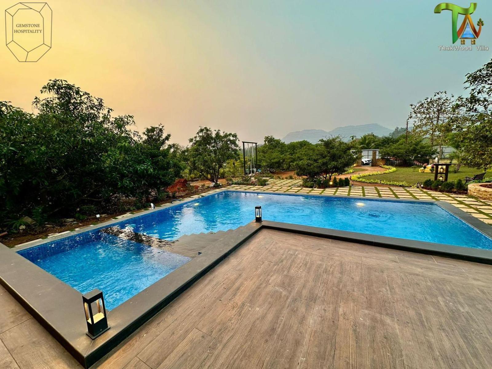 Luxurious 3Bhk W//Pool Teakwood Villa By Gemstone Hospitality Alībāg Buitenkant foto